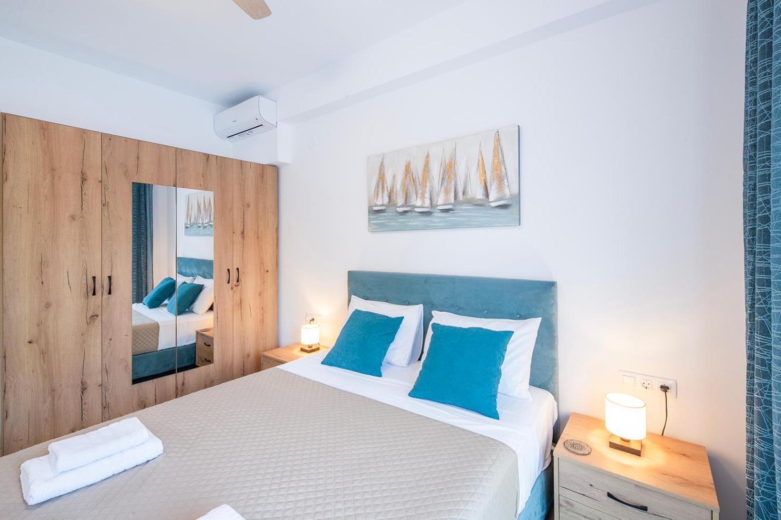 Villa Ami, Roda, Corfu: 10 Guests, Heated Pool, Private Mini Golf, Pool Table & More!! Luaran gambar